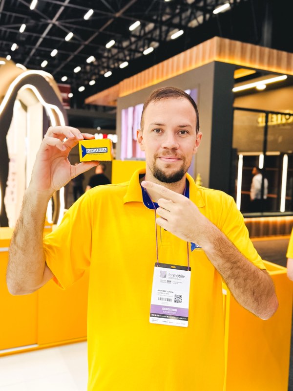 Produtos Jomarca Kits expostos no estande da Formóbile 2026.